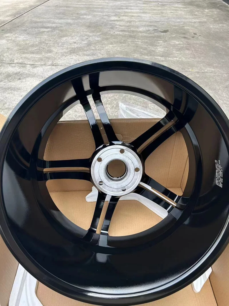 21 Inch PCD5 * 130 wheels are suitable for Porsche