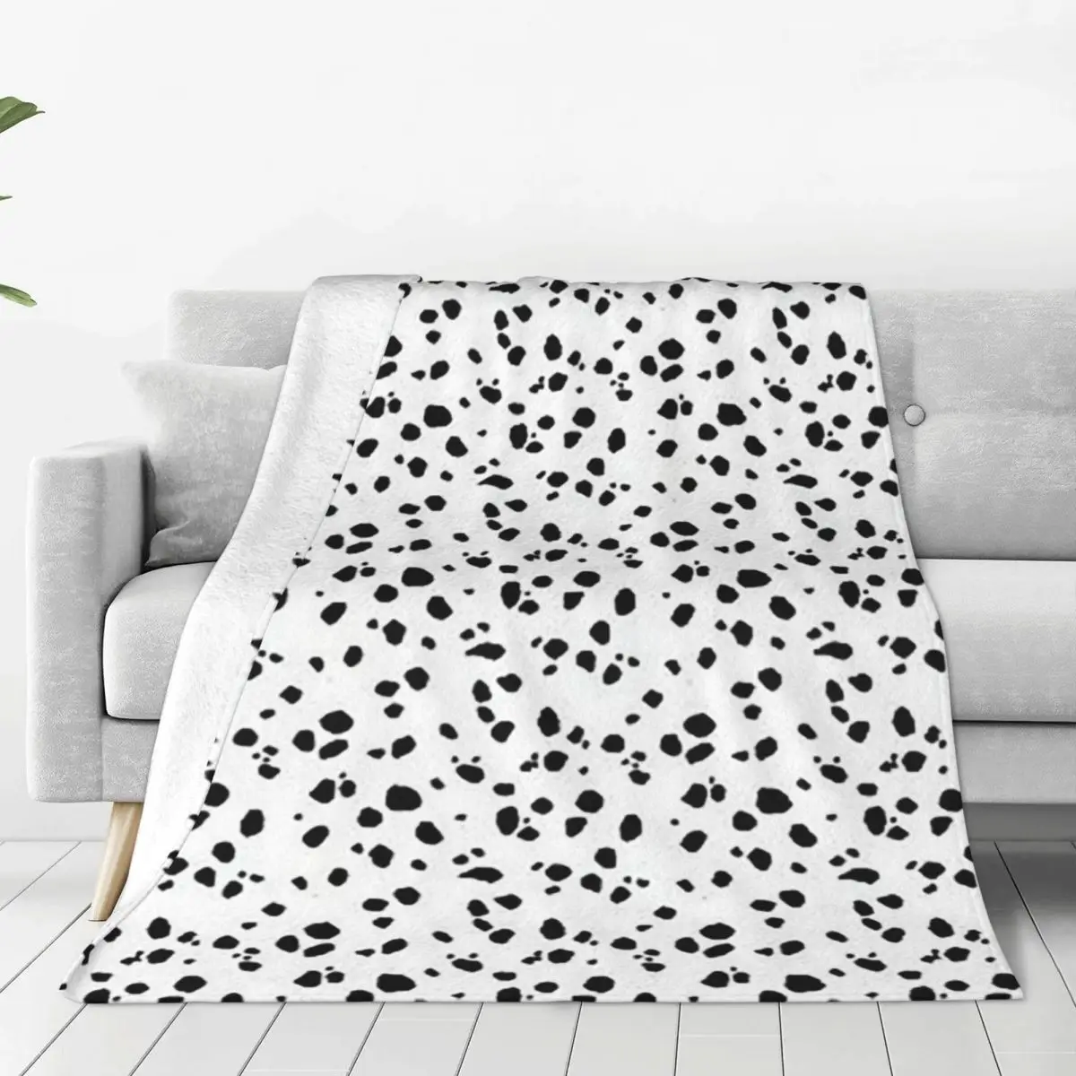 Cute Spots Dots Dalmatian Dog Print Blankets Fleece Warm Sofa Throw Blankets For Home Bedroom Outdoor Throws Bedspread Quilt