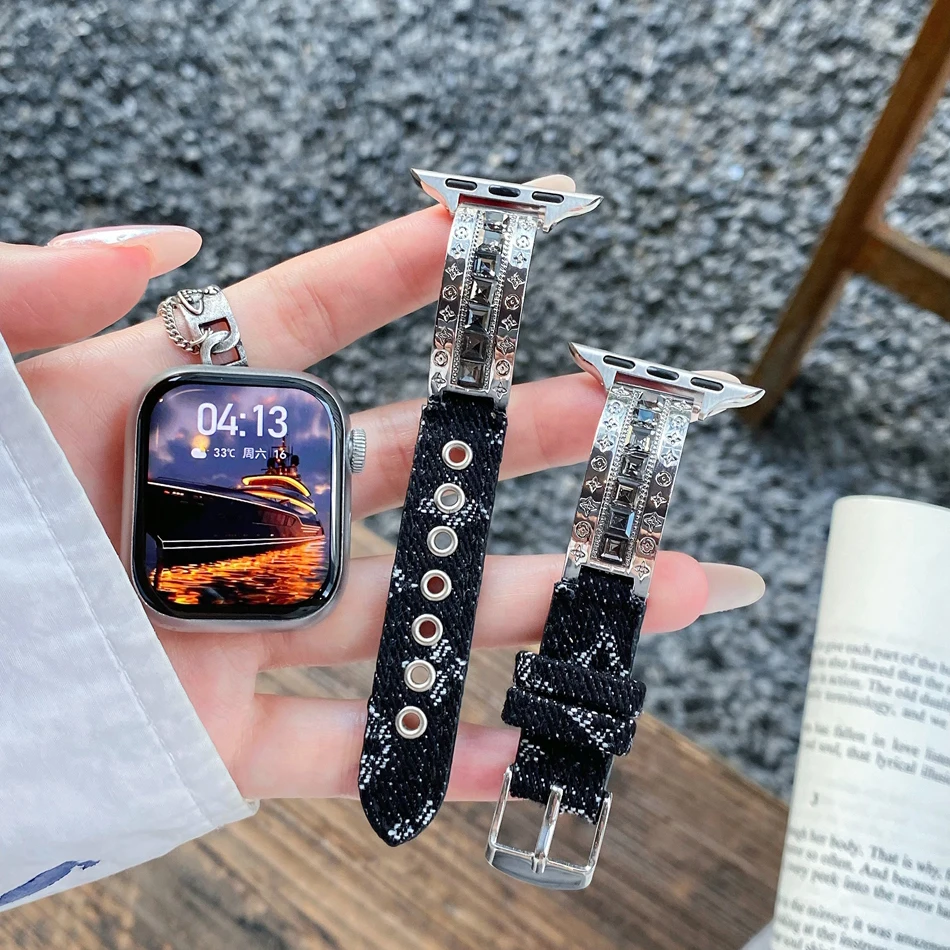 سوار فاخر بنقشة مميزة لساعة Apple Watch 38 مم 40 مم 41 مم 42 مم 44 مم 45 مم 46 مم 49 مم، سوار Iwatch Series 10 9 8 7 6 5 4 3 2 SE مصنوع من جلد الدنيم فائق النحافة