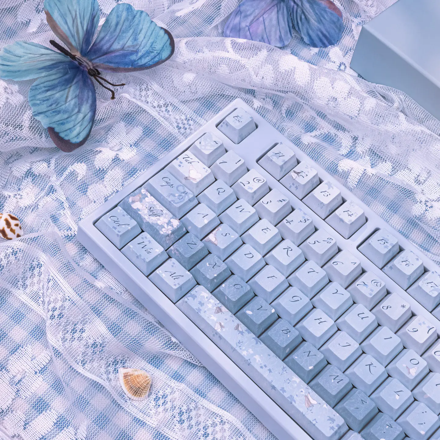 Blue butterfly keycap PBT hot sublimation process butterfly cyan mechanical keyboard literature original factory height blue