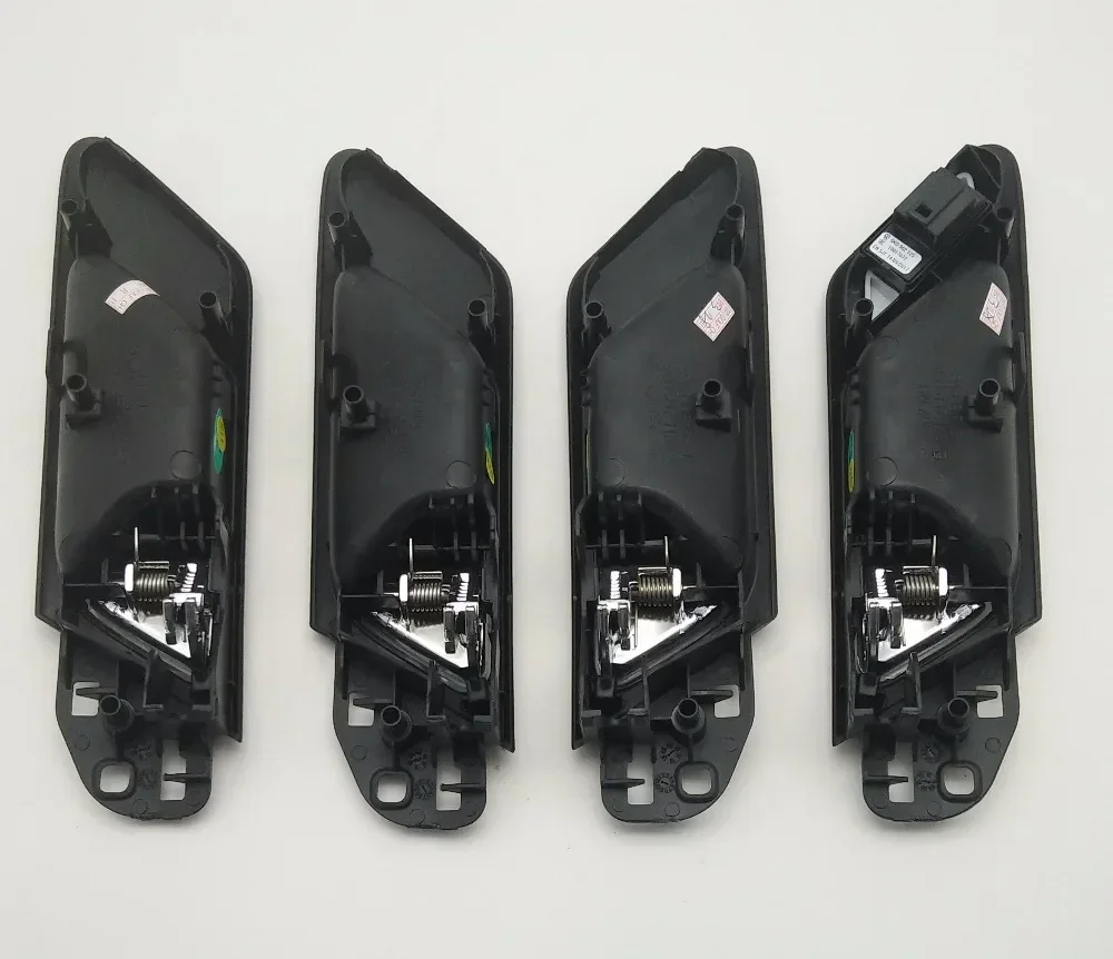 SKTOO 4pcs A Set  Door Handle Front Rear Left Right Interior Door Handle for VW Golf 6  5KD 837 114A  5KD 837 113B