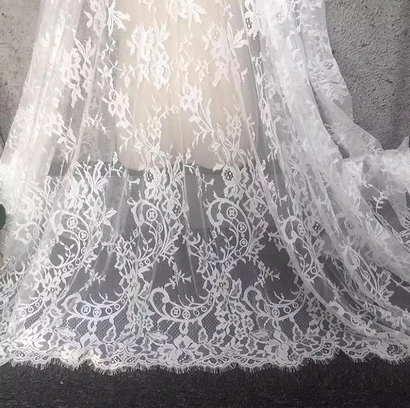 Weiche Wimpern Spitzenstoff, Hochzeitskleid, große Blumen Dekorationszubehör, Weiß, RS24007 – Detail 5