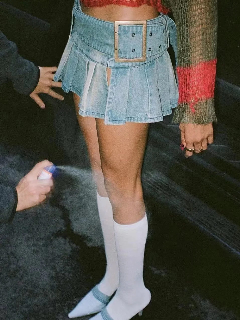 

Джинсовая юбка с заниженной талией и разрезом на манжетах, уличная винтажная плиссированная юбка с зауженной талией для девочек, хлопковое триацетатное волокно