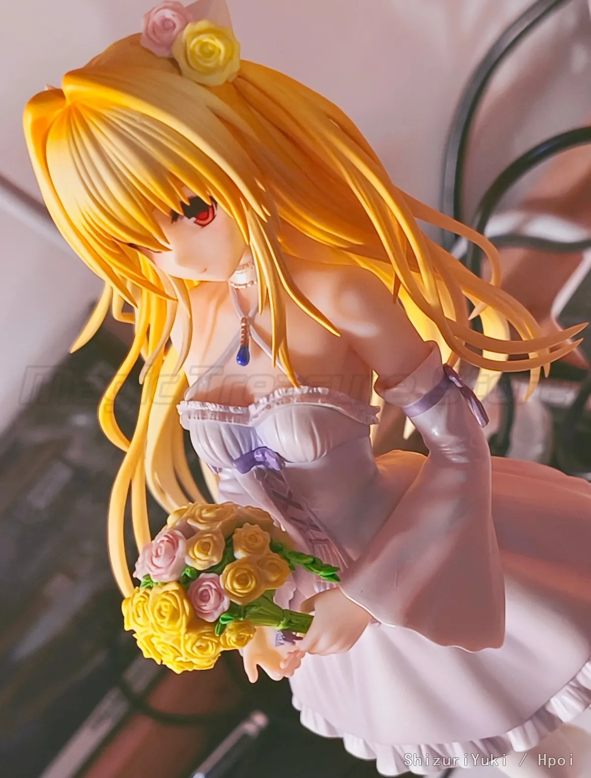 

【MT】KADOKAWA KDcolle CAworks To Love-Ru Darkness Golden Wedding Dress 1/7 Scale Beauty Anime Ornaments Toy Gifts