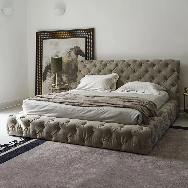 

Italian light luxury matte leather double bed, modern master bedroom buckle soft bed
