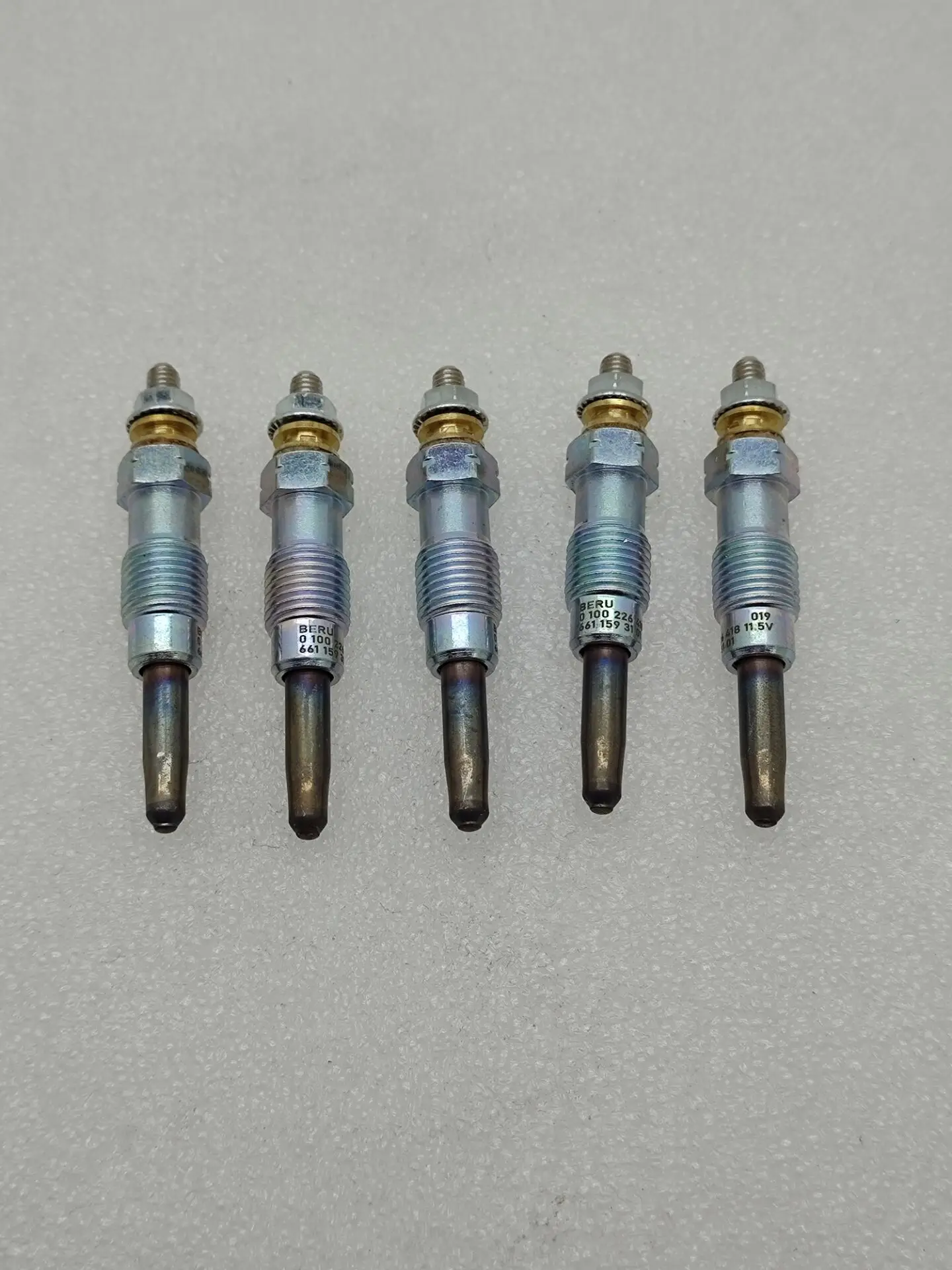 5PCS Glow Plug  for Ssangyong Korando Musso Rexton Musso Sports 6611593101
