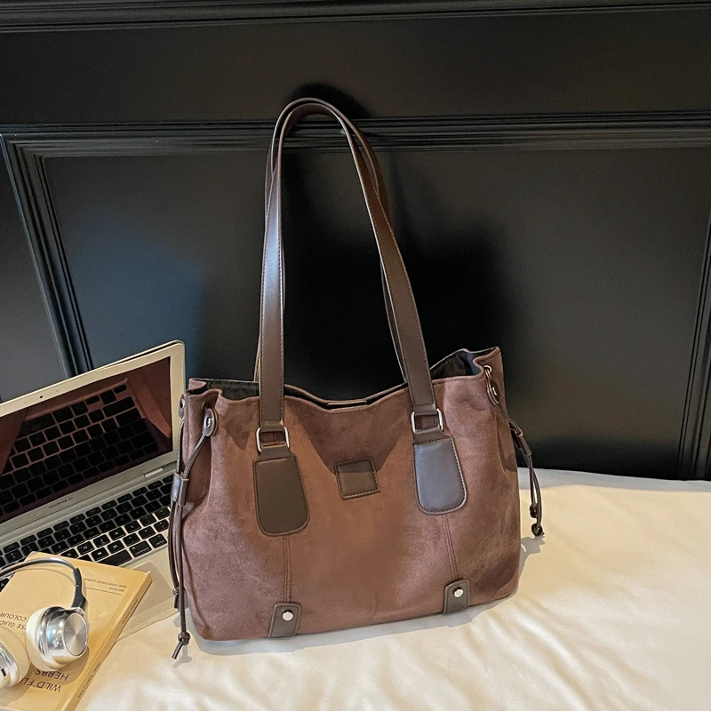 

2025 модные новые высококачественные сумки на плечо из искусственной замши, однотонные сумки с застежкой для поездок на работу, стильный дизайн, ретро сумки-тоут для женщин