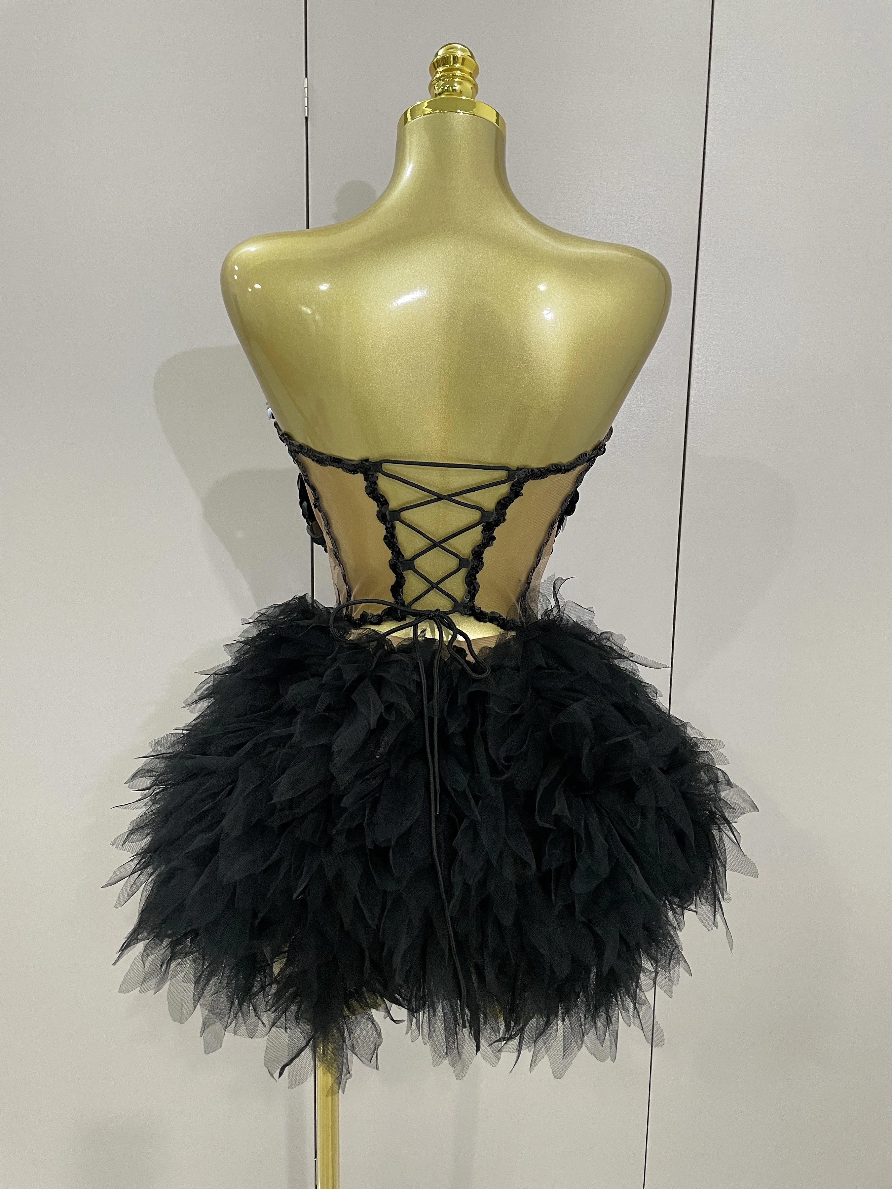 Sparkly Black Sequins 2 ชิ้นชุด 2025 ผู้หญิงชุดราตรีฉลองวันเกิดชุดไนท์คลับถ่ายภาพเวทีเครื่องแต่งกาย