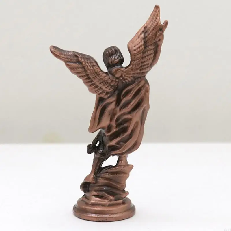 Creative Wing Golden Sculpture Crafts Metal Crafts for Photo Display Delicate Wing Angel Statue Wedding 