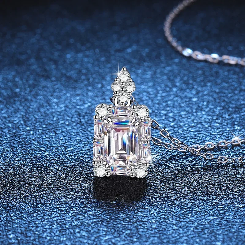 Luxury Platinum PT950 D Color 1.7 Carat Mosonite Pendant Mosonite Candy Necklace Wedding Gift Anniversary Gift