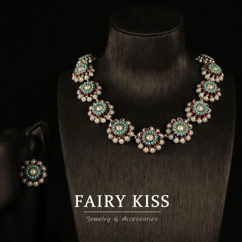 

French Snowflake Turquoise Inlaid High-End Necklace Set, Exquisite And Versatile Temperament Earrings