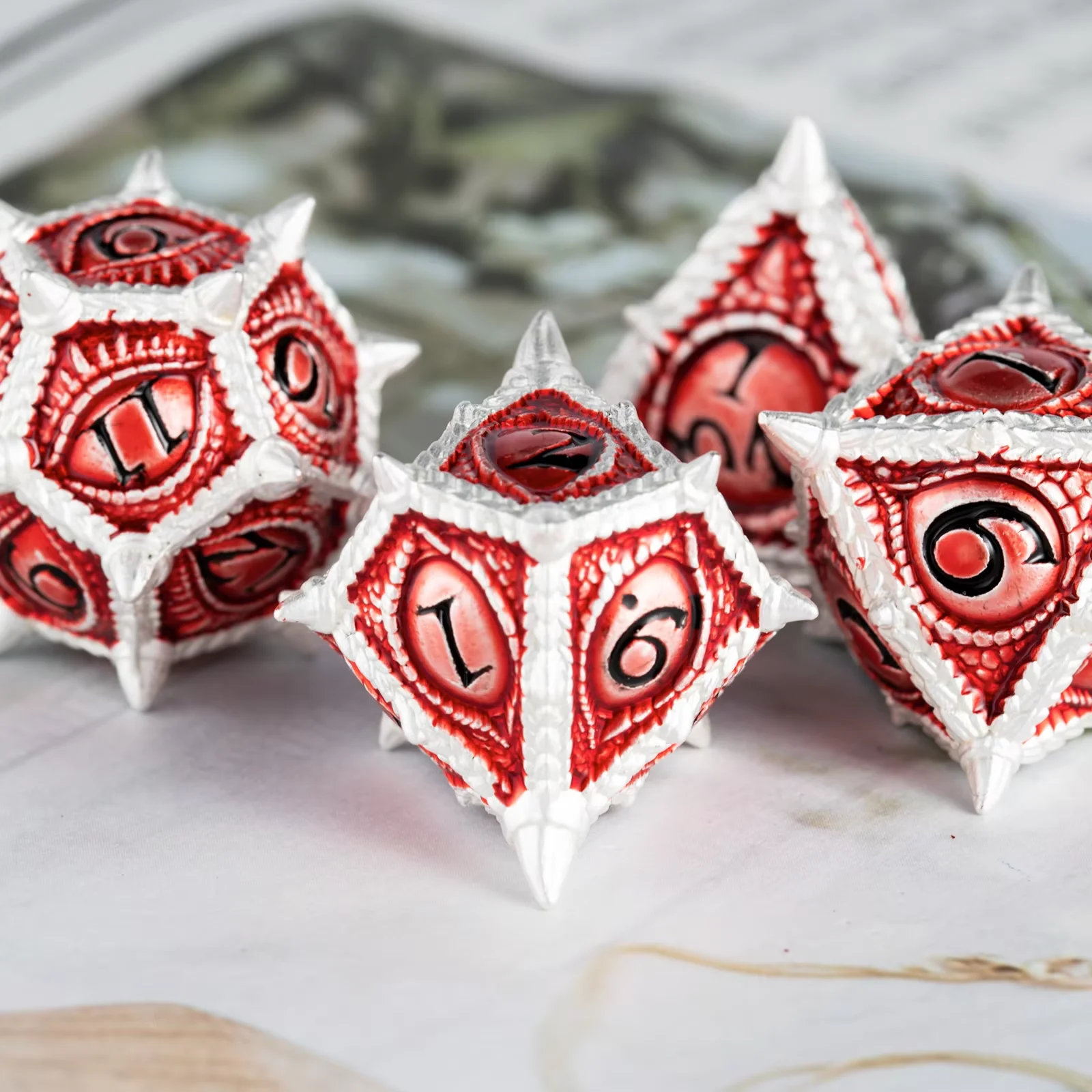 D&D Games dice Dragon's Eye dnd dice set for Dungeons & Dragons RPG games Polyhedral Metal Dice with Metal Box Colorful dice