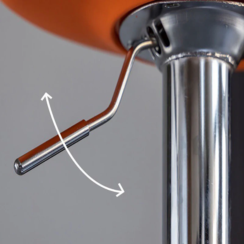 Рисунок 6 - регулируемые барные стулья с кожаной