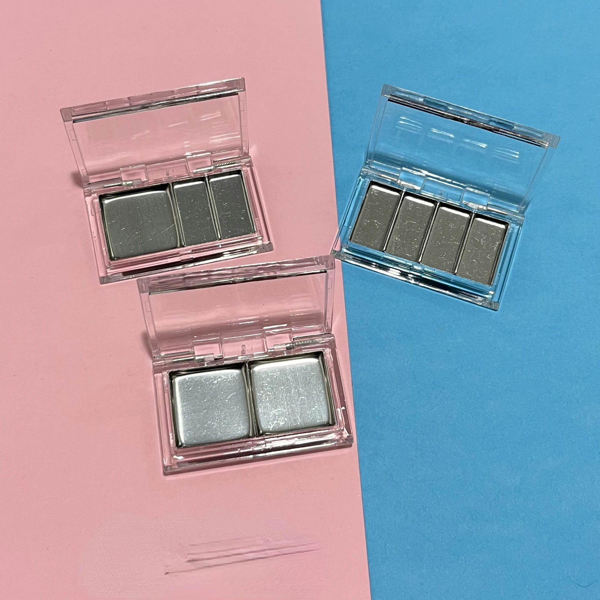 1pc Empty Double Grid Magnet Box + 2pcs Stainless Steel Plate Eyeshadow Pigment Palette Makeup Eye Shadow   Case