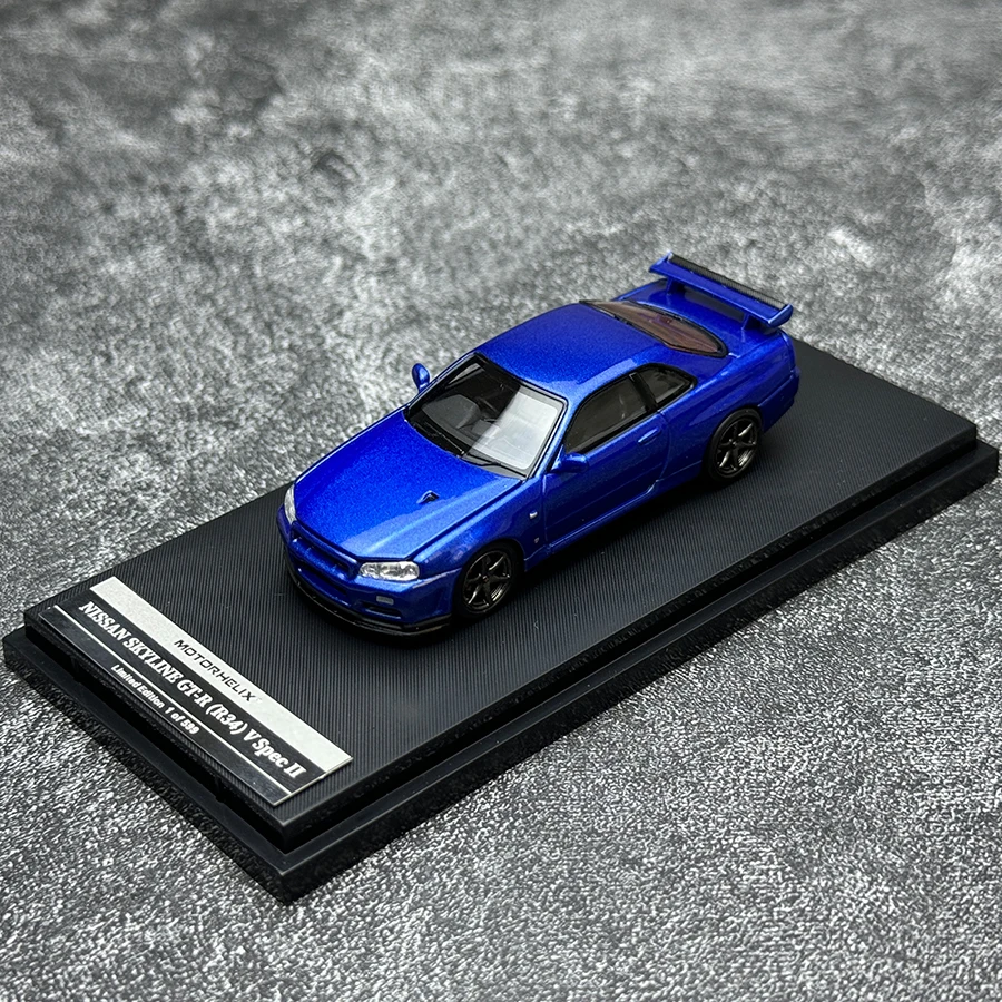 Motorhelix MH 1/64 NISSAN SKYLINE GT-R(R34)Z-TUNE Statyczny model wyświetlacza Model samochodu sportowego Kolekcja metali Prezent urodzinowy