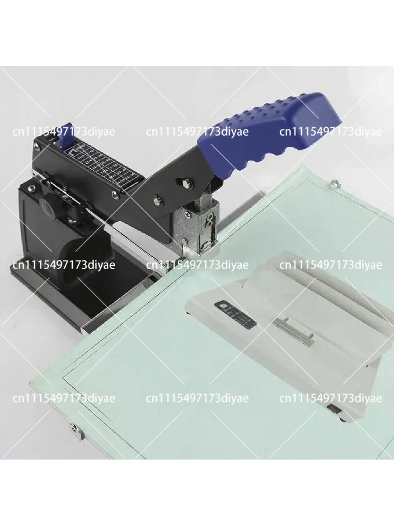 Heavy Duty Saddle Stapler Large Capacity Stitch Binding Machine Center Seam Stapler Rotatable Stapler for Booklets