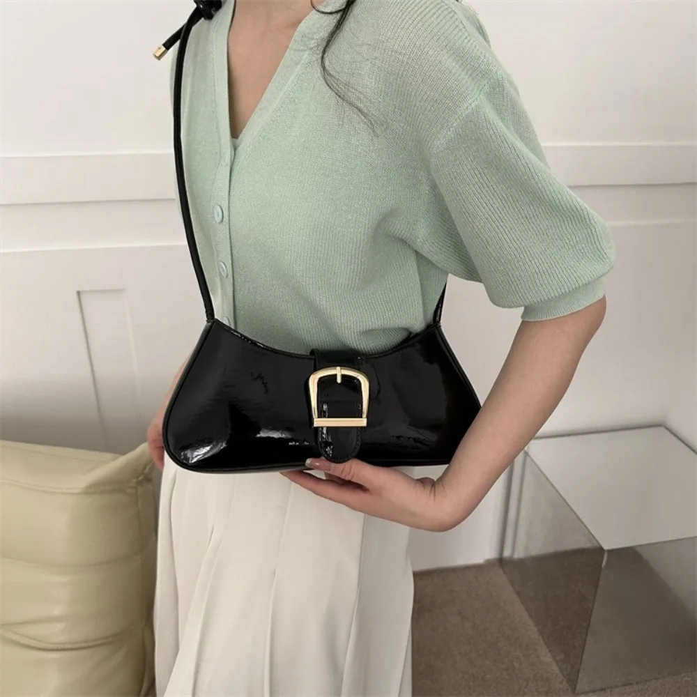 

Simple Leather Evening Party Bag Magnetic Buckle Hasp Underarm Bag Solid Color Square PU Shoulder Bag Outdoor