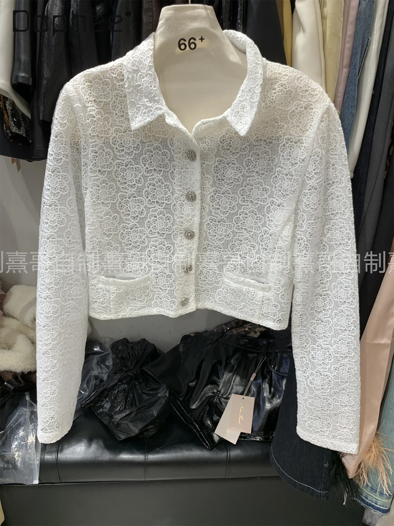 Hollow Out Lace White Short Coat for Women Lapel Long Sleeve Metal Button Single-breasted Elegant Cropped Jackets Female Trend