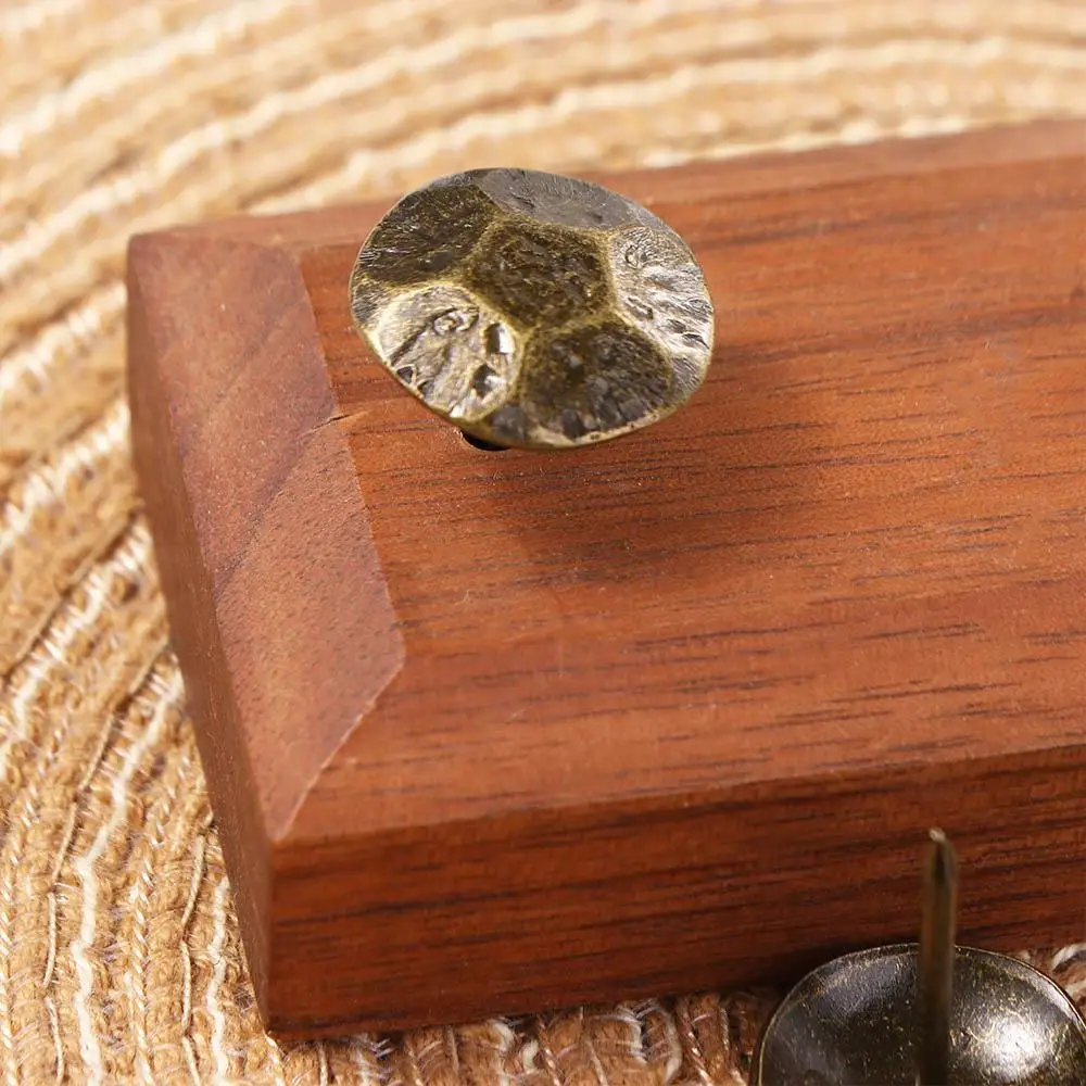 خمر نمط 20 قطعة هدية صندوق السحابات مسمار مجوهرات أداة دبابيس المفروشات مسمار أريكة المسامير الزخرفية الأثاث الأجهزة