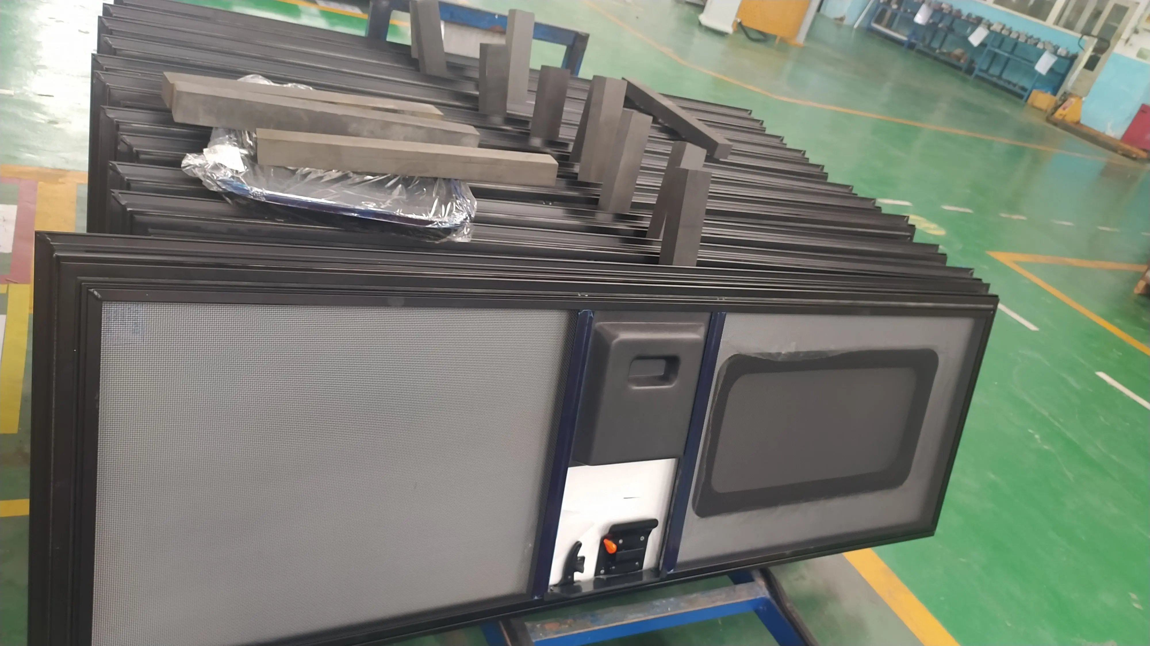 2024 650-900 مللي متر سبائك الألومنيوم الإطار نقطة واحدة قفل دمعة Rv الباب ل RV متنقل قافلة تخييم Campervan مقطورة