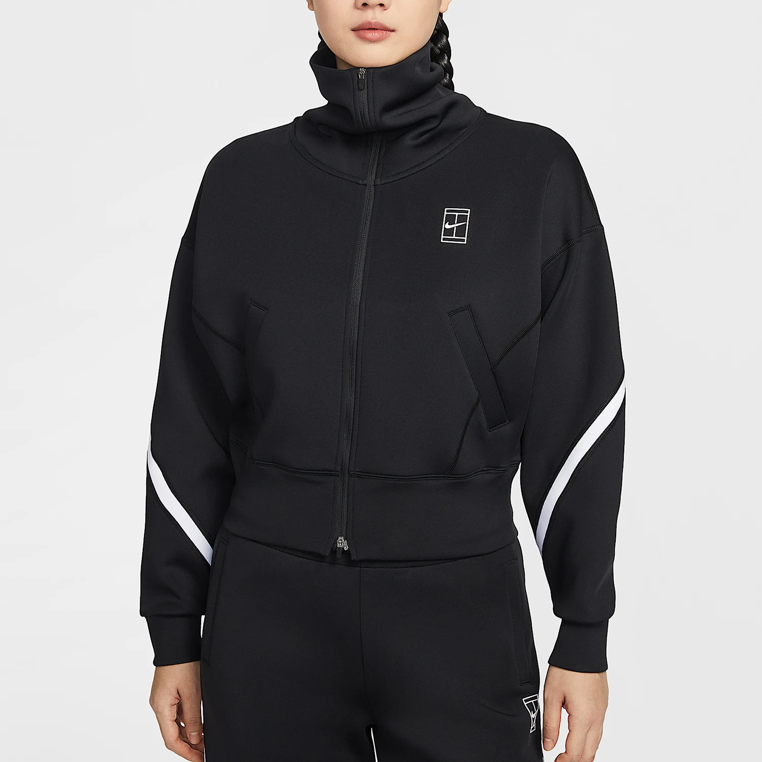 

Nike genuine Advantage Dri-FIT Women's Stand Collar Tennis Jacket IB0777-010