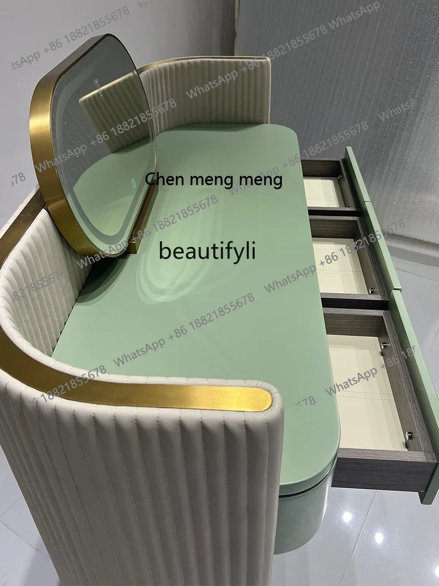 P178 Mobile da toeletta minimalista italiano a tre secchi Armadietto moderno integrato Luce Camera da letto di lusso Cabi per gioielli di fascia alta