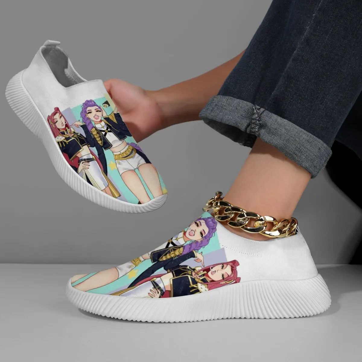 

New Loafers Flats Anime Girls Print Slip-On Casual Sneakers Soft Outsole Breathable Sneakers Women Daily Leisure Shoes