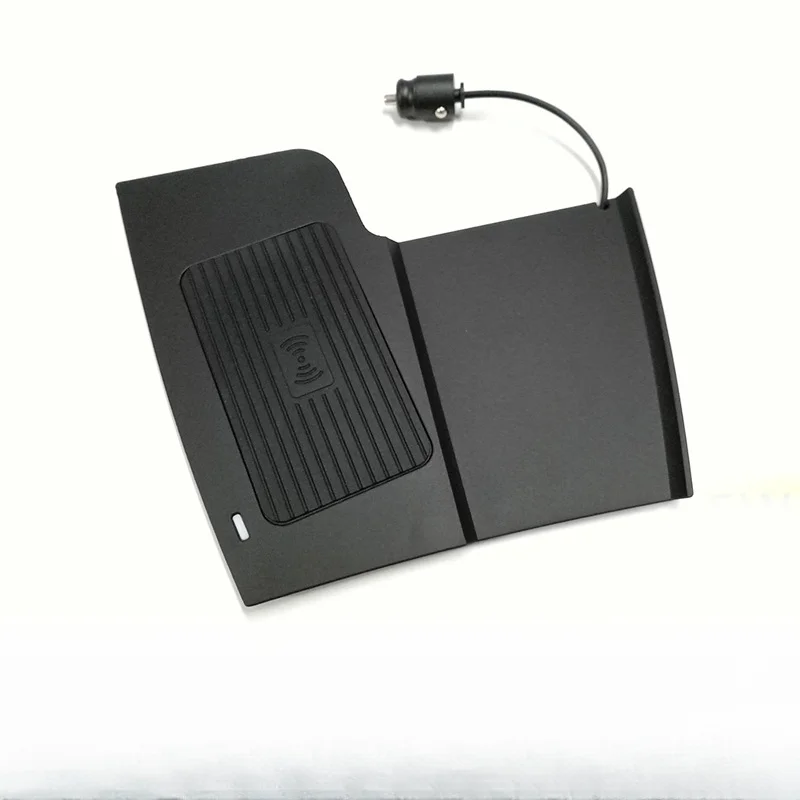 1Pcs Black Wireless Charging Pad 15W Quick Charge Device For Ford Focus MK4 2019-2023 Car Phone Holder Mount ABS Material