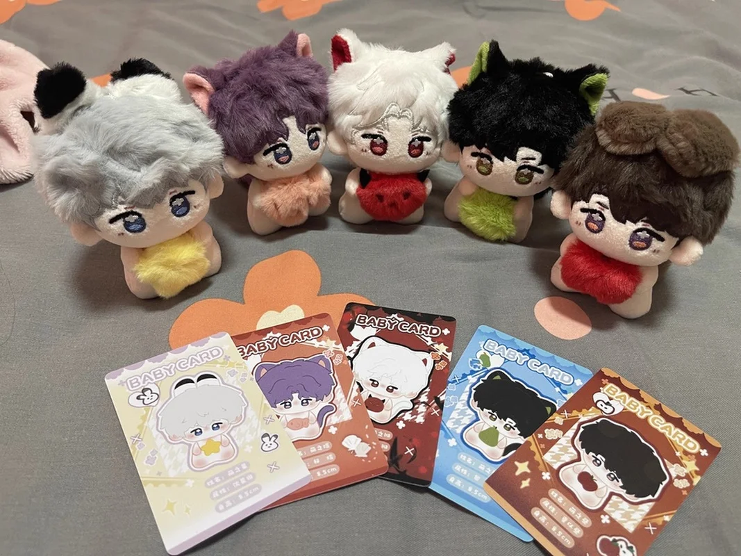 

8,5 см Rafayel Sylus Caleb Love And Deep Space Hug серии печатные игровые периферийные устройства кукла рюкзак кулон подарок на день рождения ﻿