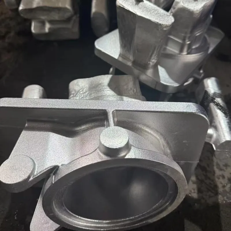 دعامات مصبوبة من الألومنيوم لقطع غيار محركات السيارات #5