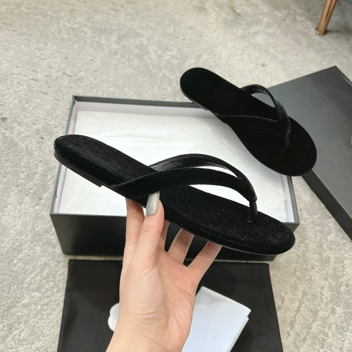 Sandalias Planas de Terciopelo Negro para Mujer, Chanclas de Playa, Suela Antideslizante, Casuales de Verano para Exteriores