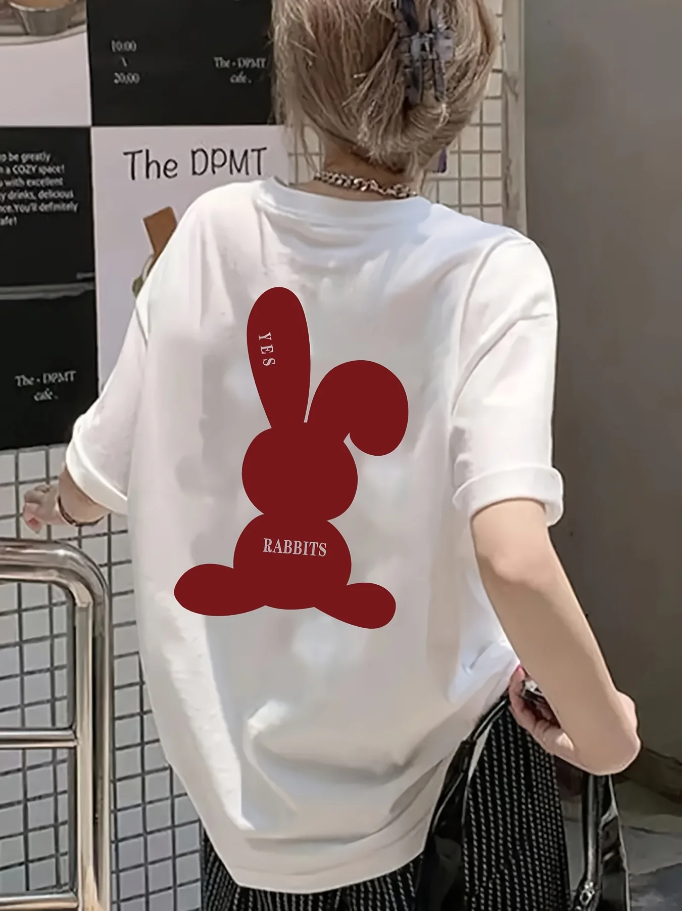 Red Rabbit Print Round Neck T-shirt Round Neck Casual Spring and Summer Women's Personalized Outdoor Top