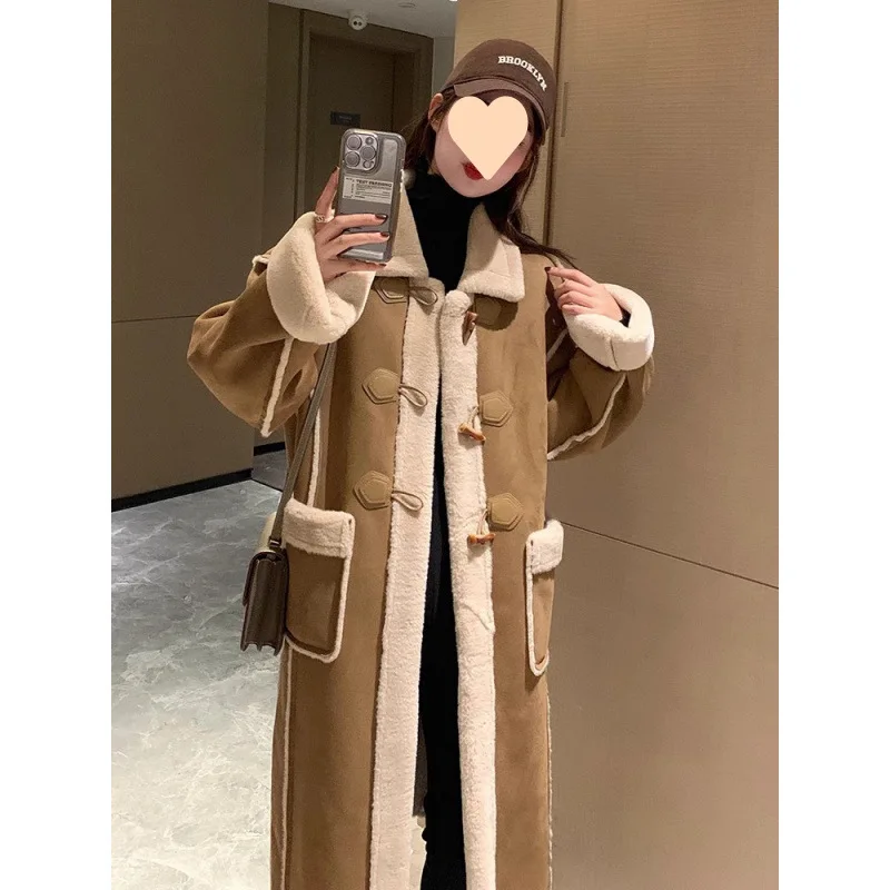 2025 New Winter Warm Thickened Woman Horn Button Coat Temperament Deer Skin Fur Lamb Wool Coat Over Knee Length Coat