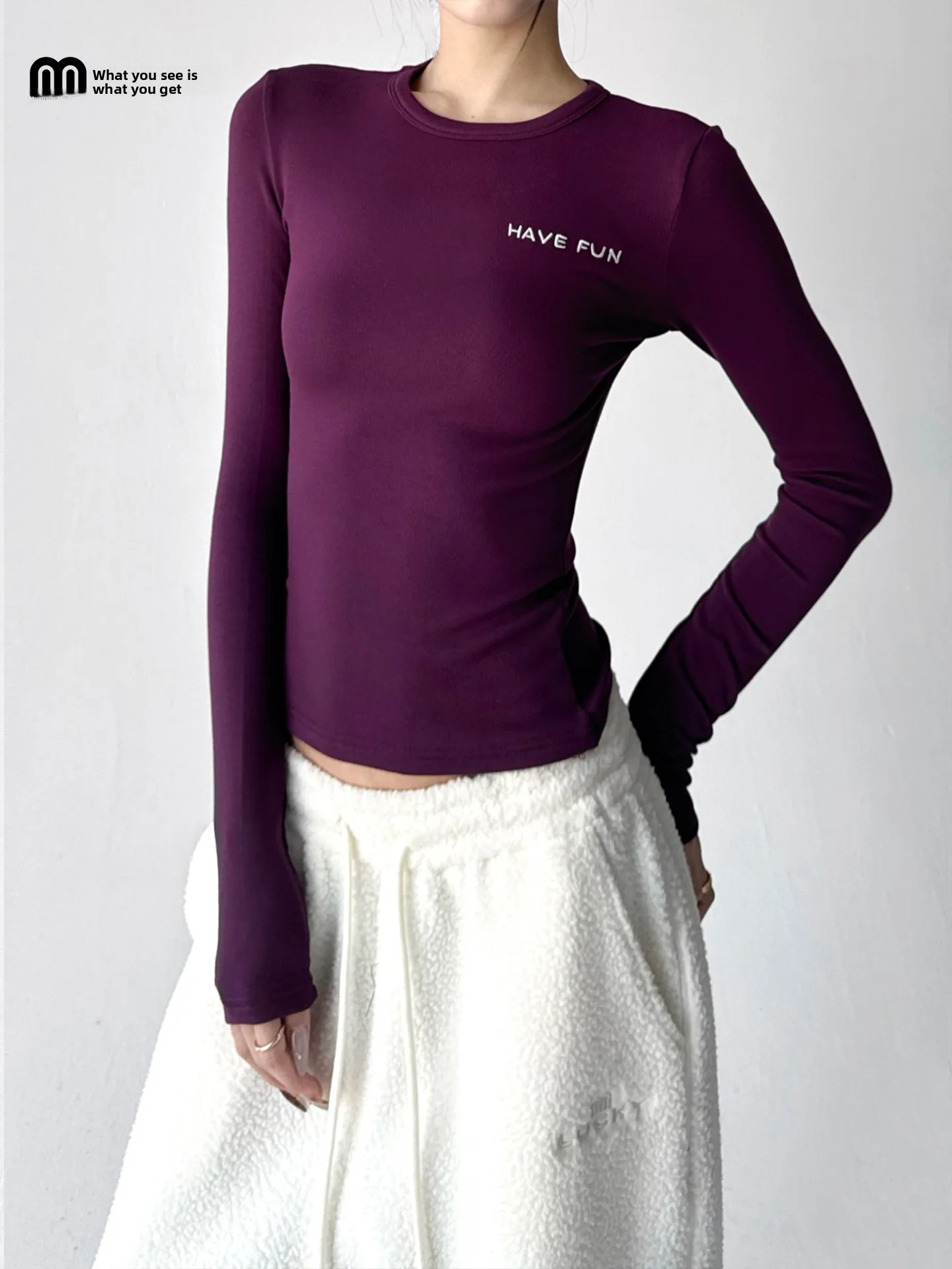 

Женская футболка с длинным рукавом, новая зимняя модель, приталенная, с принтом, базовая, для повседневной носки, для кампуса, офиса, прогулок по городу, вечеринок, путешествий