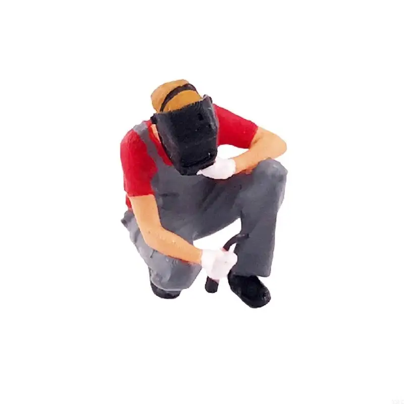Realistic Repairman Figure Model 1:64 Scale Hand Painted Miniature Figures for Dioramas Props,Photography Collector X3UC