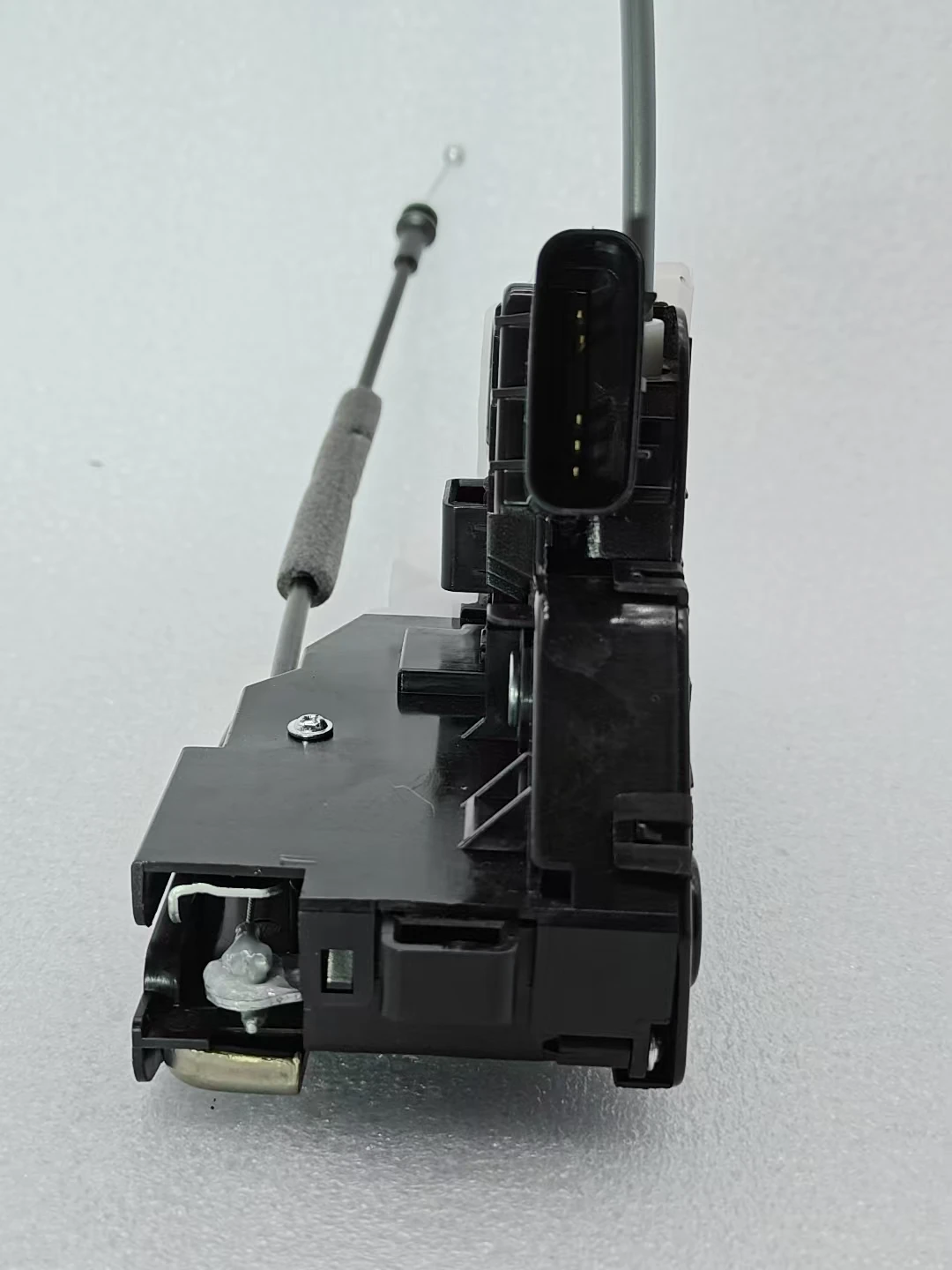 2 Link Cables  Front Right Door Lock Latch 81320F1210 81320 F1210 81320-F1210 For Kia LHD Sportage QL 2015-2022