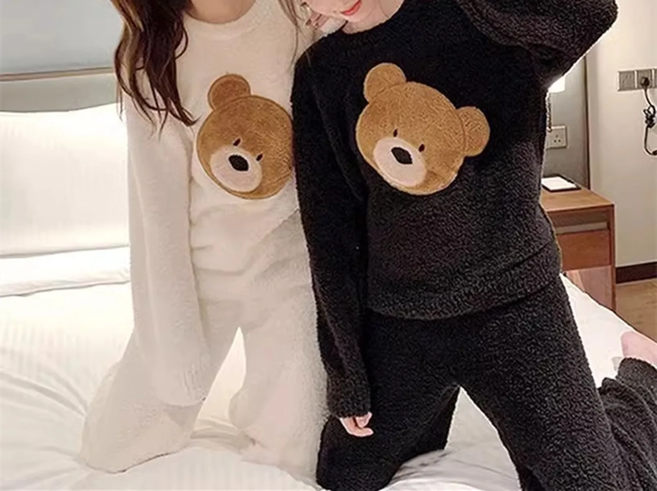 2cs  Pajamas Women\'s Autumn Winter Flannel Korean Version Cartoon Bear Kawaii Thickened Plush Velvet Coral Cute HomewearBirthday