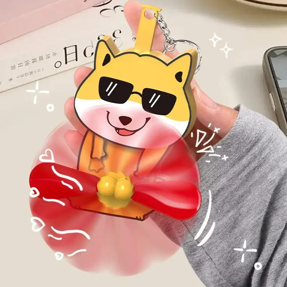 

Push Upgrade Egg Cat Keychain Capybara Dog Fan Keychain Mini Hand-cranked Egg Fan Bag Accessories Double-leaf Cartoon Keychain