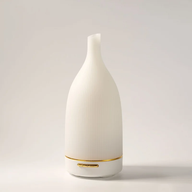 

Изысканный черный ароматерапевтический аппарат с красочной подсветкой, USB домашний настольный ультразвуковой увлажнитель-спрей