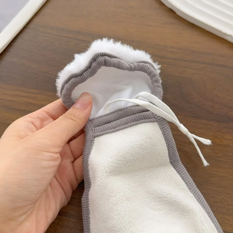 Maschera invernale da donna Maschera per il viso foderata in pile termico antivento con protezione per le orecchie Copertura per il viso calda per la stagione fredda Accessori invernali
