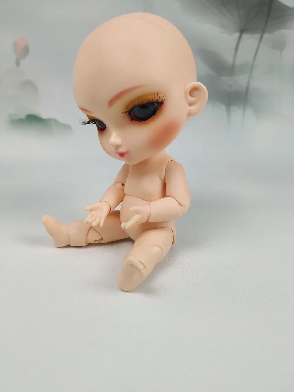 BJD doll 1/8 Luoli big head joint doll for baby girl birthday gift with free eyes free shipping