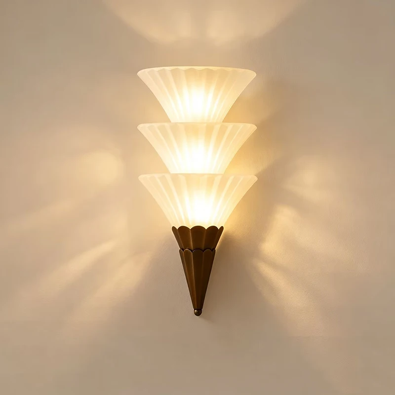 Lampa ścienna LED w stylu vintage, luksusowa, metalowa, szklana, do wystroju wnętrz, oświetlenie do salonu, willi, na schodki, do sypialni, oświetlenie przy łóżku.