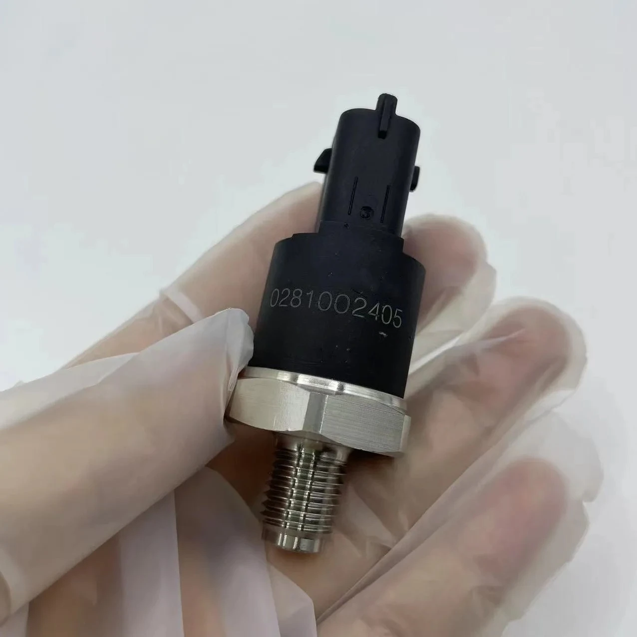 

1pc 0281002405 Fuel Rail Pressure Sensor For 3 Series 5 Series