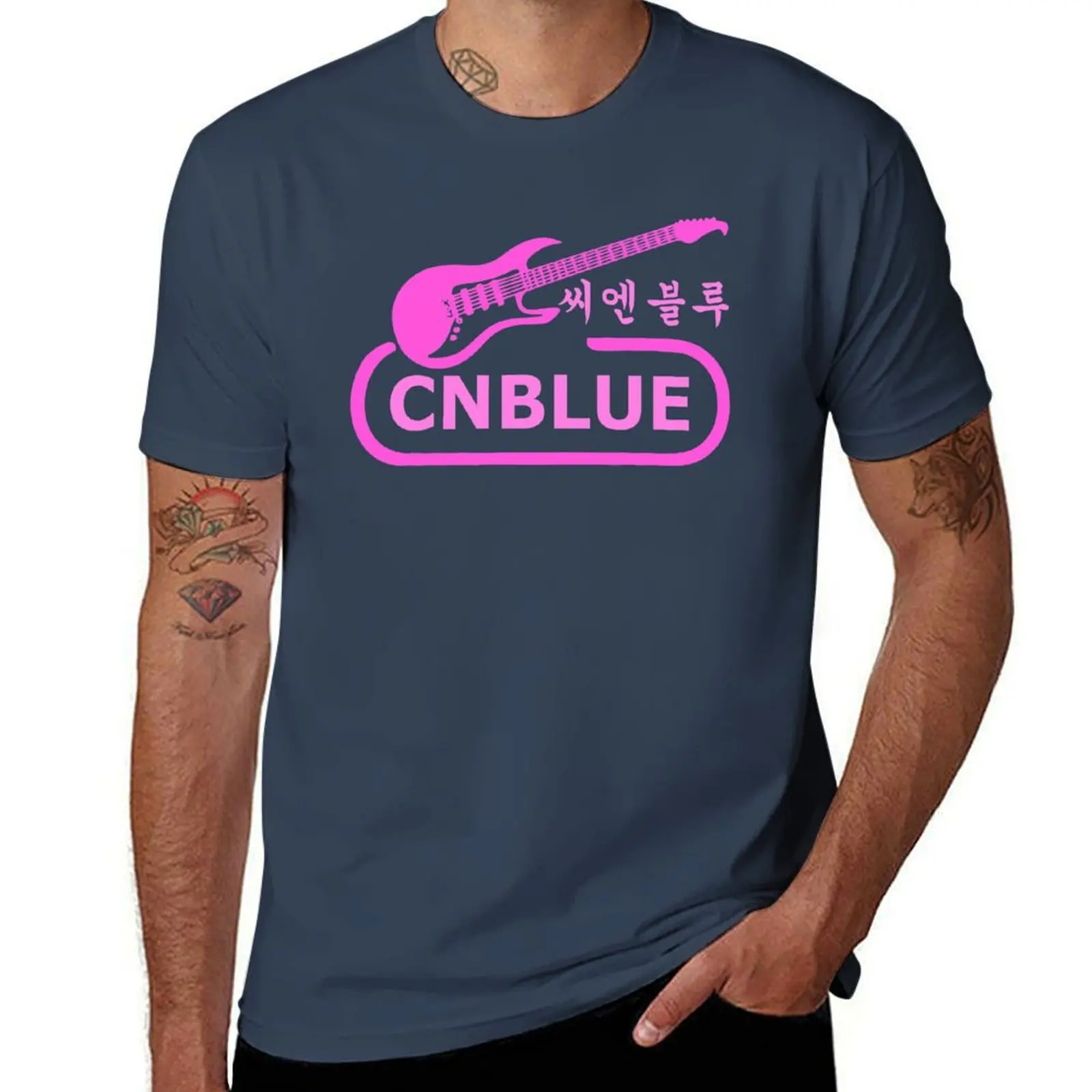 ? ¿Impresionante KPop Rock Band CNBlue in Hangeul (coreano) camiseta hombre camisetas de algodón liso hombre 100% camiseta