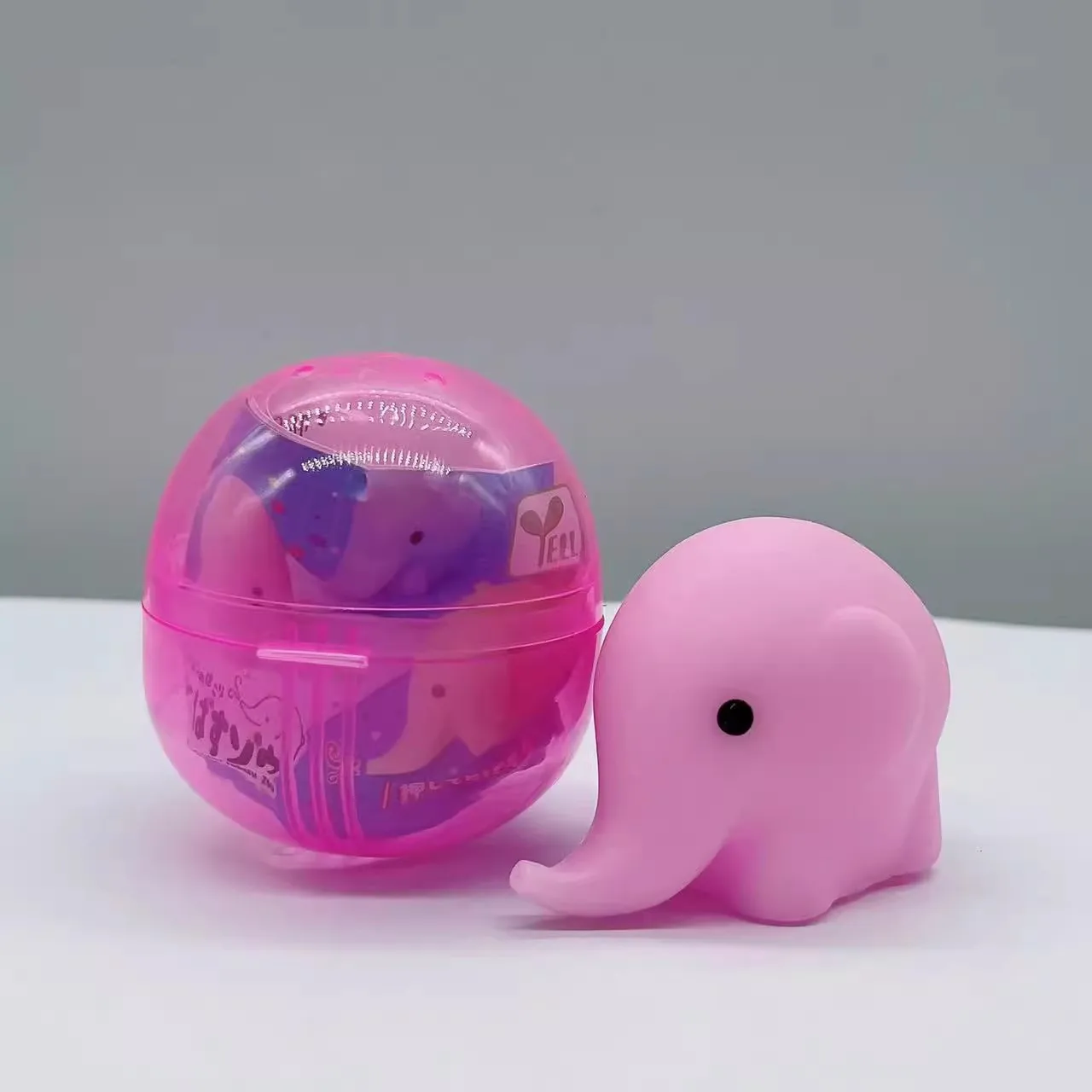 New jet elephant Pinch baby elephant fun twist egg