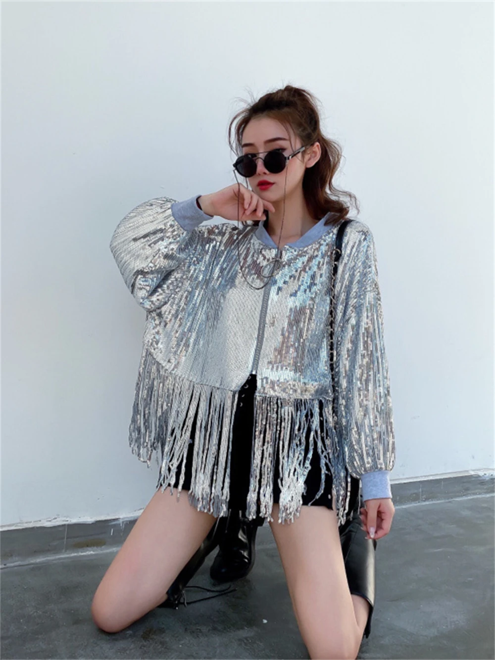 

Женская однотонная Свободная куртка с блестками и бахромой