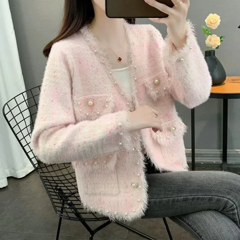 

Tassel Small Fragrance Style 2024 Autumn Winter Women's New Spliced V-neck Button Pocket Fashion Loose Long Sleeved Knitted Top