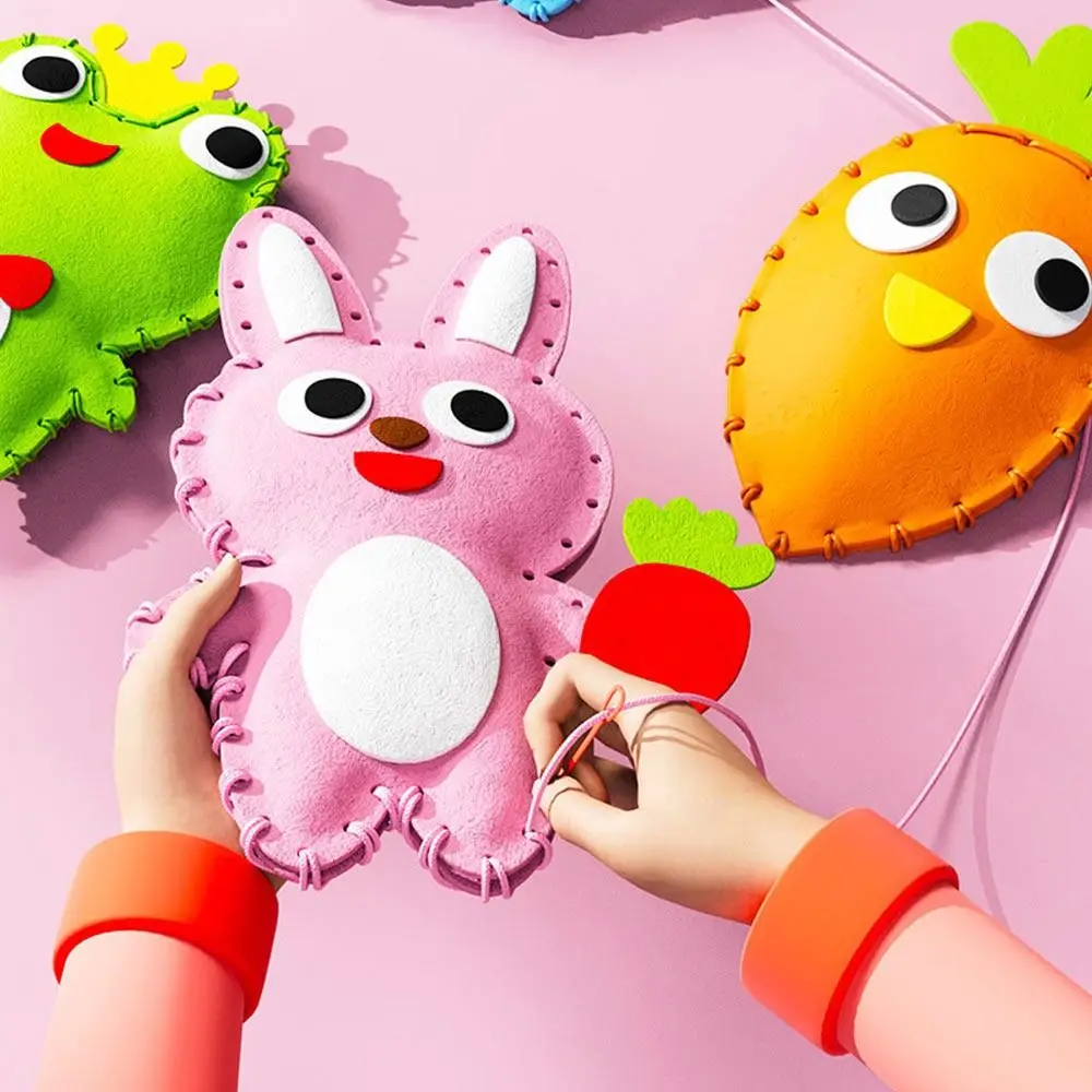 

Multicolor DIY Sewing Toy Hand-eye Coordination Cartoon Bear Rabbit Cartoon Animal Doll Safety Tool Simple Operate