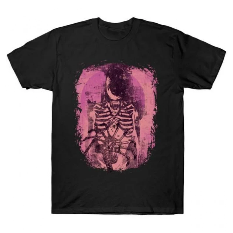 Invaders From The Deep Space Retro Sci-Fi Alien Gift T-Shirt Weyland LV-426 Horror movie Xenomorph printed Graphic clothes