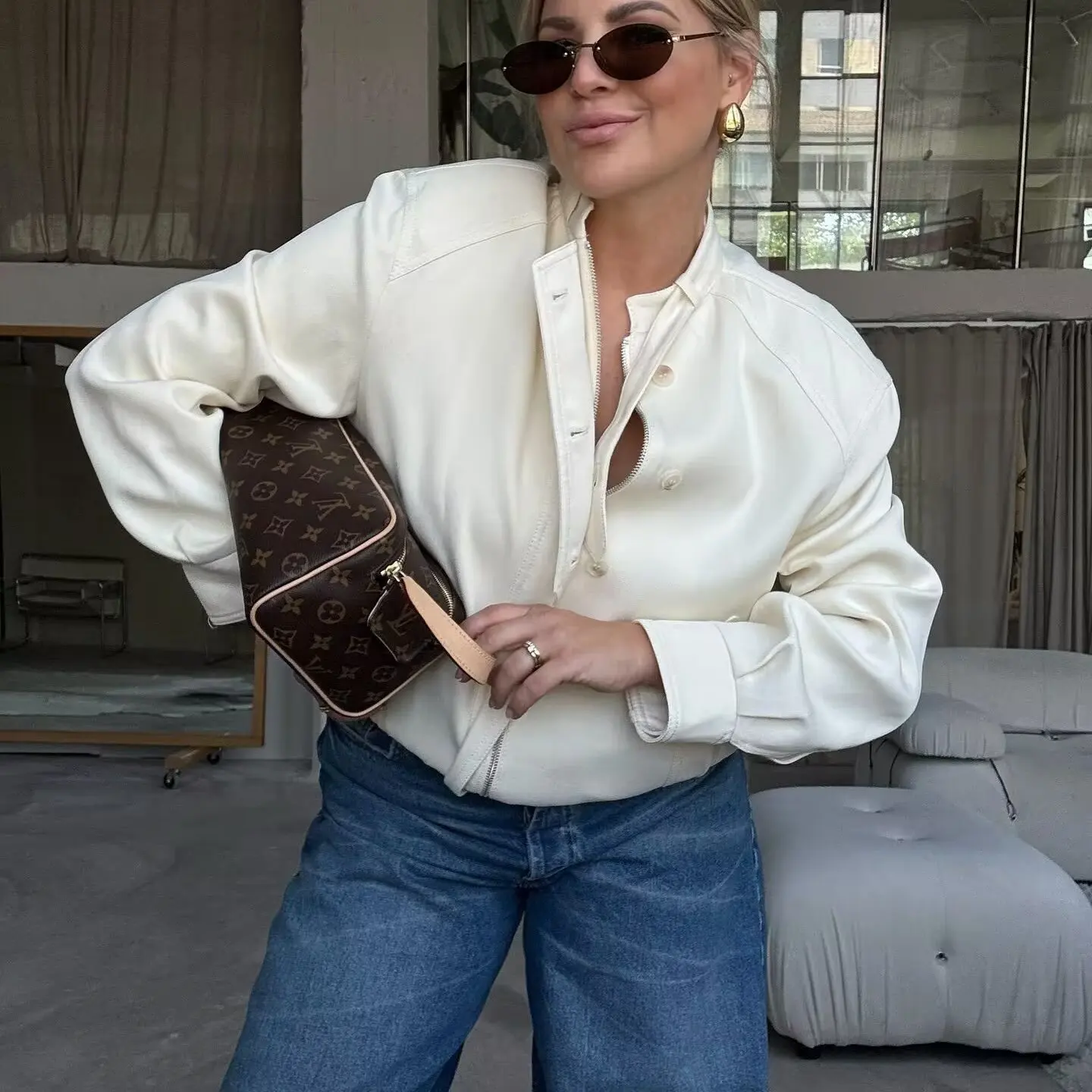 

s Lazy Sle Faion Ретро Утягивающее Универсальное Двухцветное Украшение Пуговиц Свободное Курто Женское Зимнее Теплое Верхнее Пальто...